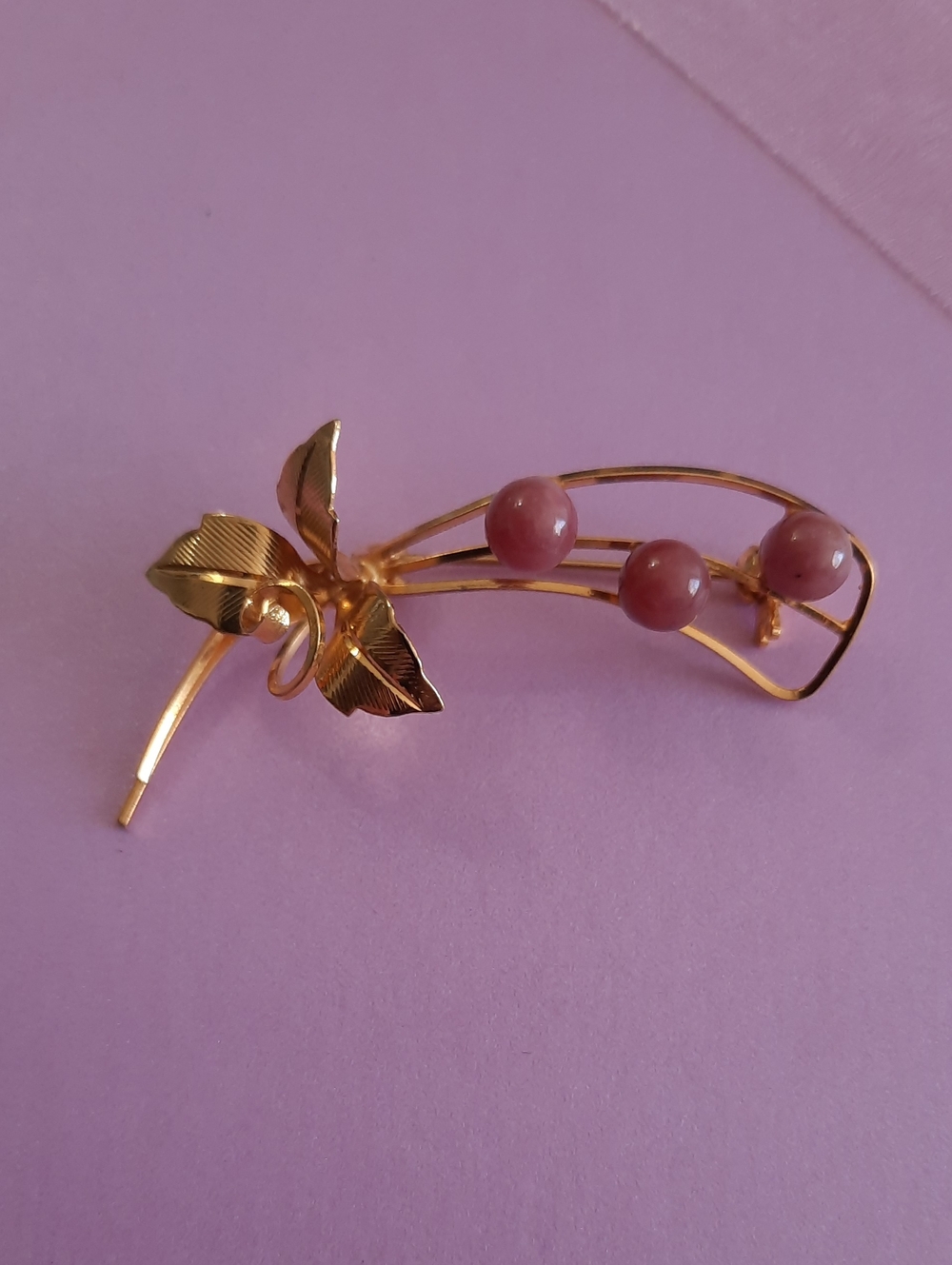 Gold-tone Leaf Brooch with Pink Bead Accents